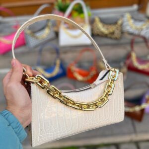 Woman bags & purse pallets - Image 3