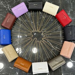 Woman bags & purse pallets - Image 7