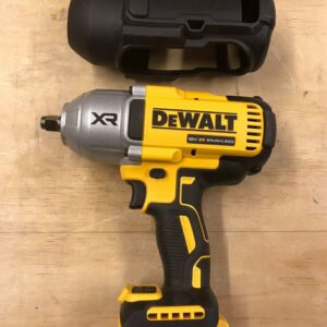 Dewalt tool pallets - Image 24