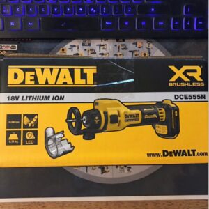 Dewalt tool pallets - Image 12