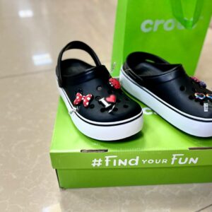 Crocs PALLETS - Image 29
