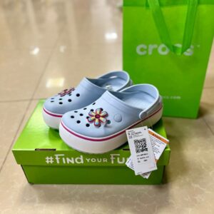 Crocs PALLETS - Image 27