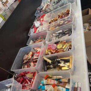 Cosmetic pallets - Image 8