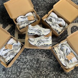 Brand New ASICS Gel-Kayano - Image 5