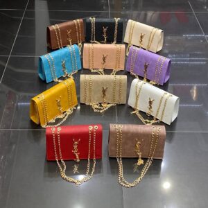 Woman bags & purse pallets - Image 14